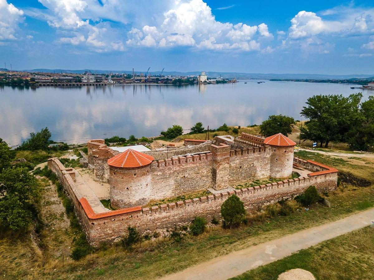 Todor Apartmani Kladovo Exterior photo